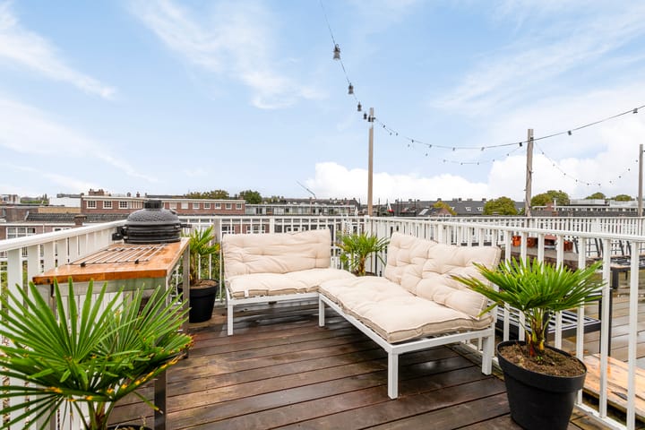 Foto 22 van Bloys van Treslongstraat 48-3