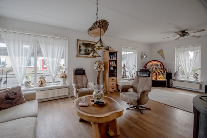 Foto 24 van Pastoor Muitemanstraat 23