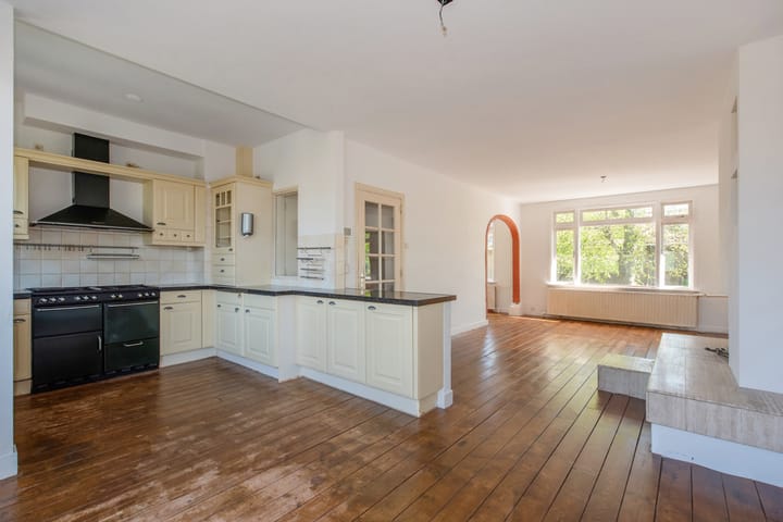 Photo 21 of Damsigtstraat 29