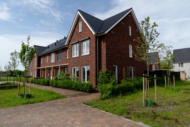 Bekijk foto 5 van J. van der Woerd-Mollstraat 78