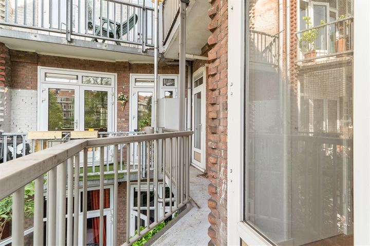 Bekijk foto 20 van Antillenstraat 41-1