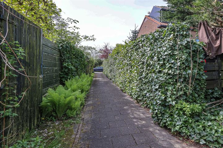 View photo 37 of Noordmeerweg 6-AWS