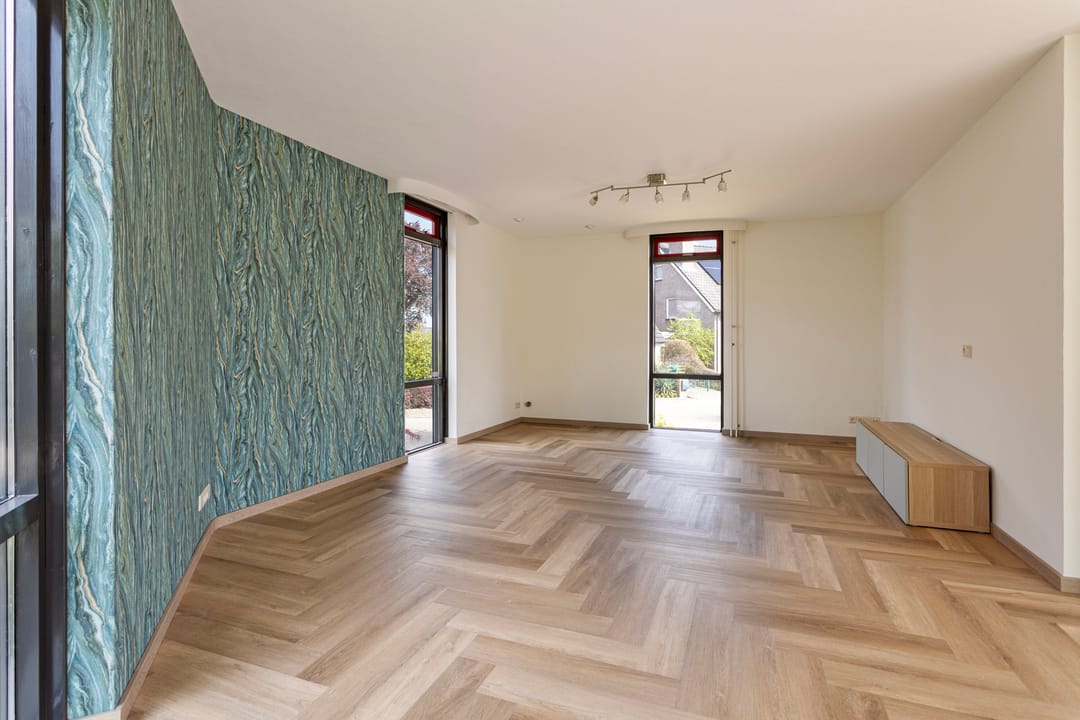 Photo 11 of Bernard van Damstraat 29