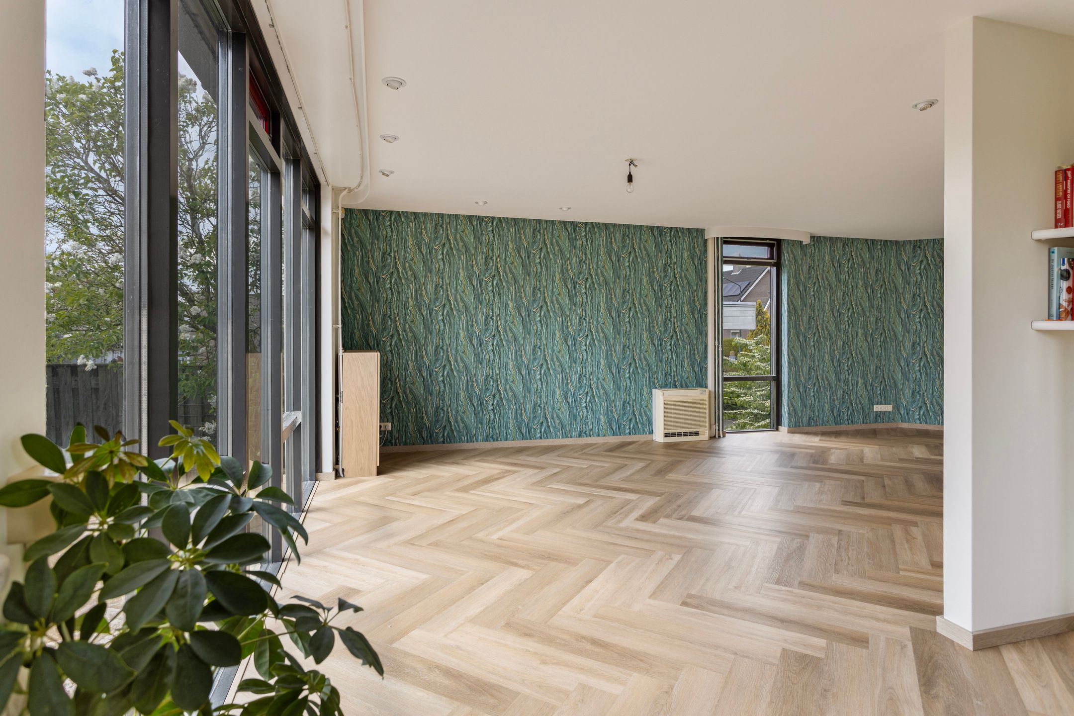 Photo 12 of Bernard van Damstraat 29