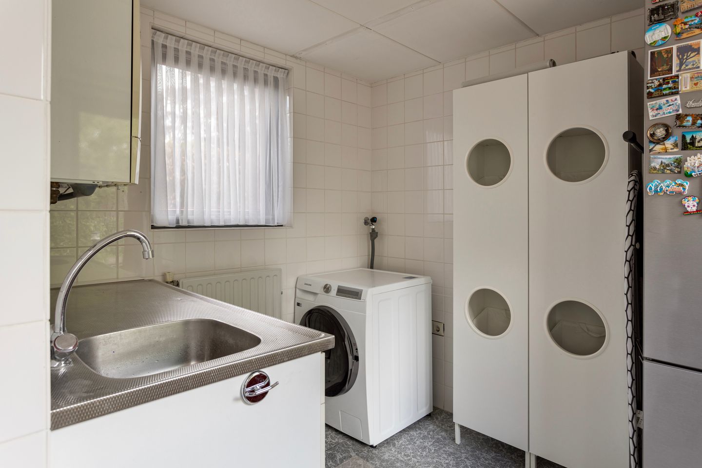 Photo 14 of Bernard van Damstraat 29