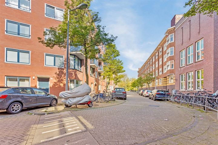 View photo 33 of President Brandstraat 15