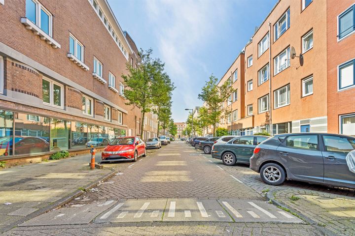 View photo 34 of President Brandstraat 15