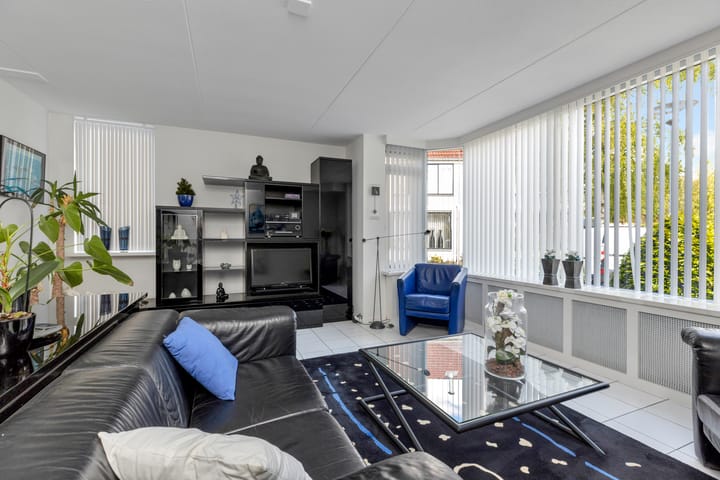 Foto 5 van Smaragd 78