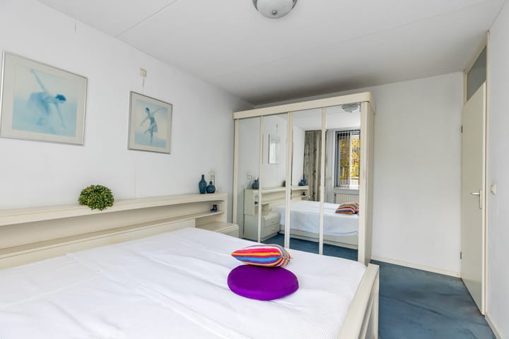 Foto 14 van Smaragd 78