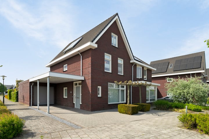 Foto 1 van Alexander de Grotestraat 16