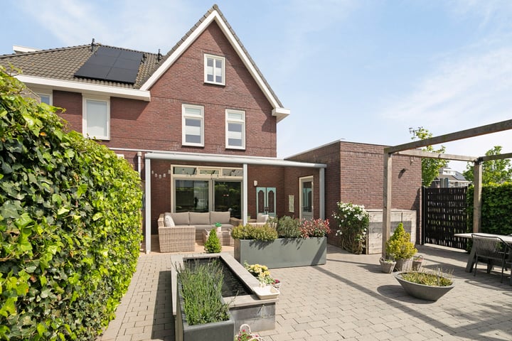 Foto 2 van Alexander de Grotestraat 16