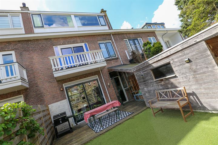 View photo 22 of Oostvlietstraat 34