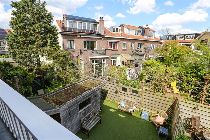 View photo 34 of Oostvlietstraat 34