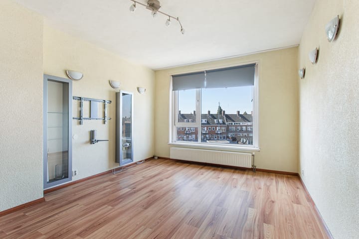 Foto 2 van Van Oestendestraat 29-D