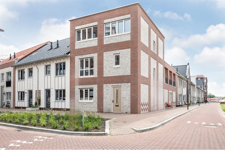 Bekijk foto 1 van Willem van Ariestraat 2