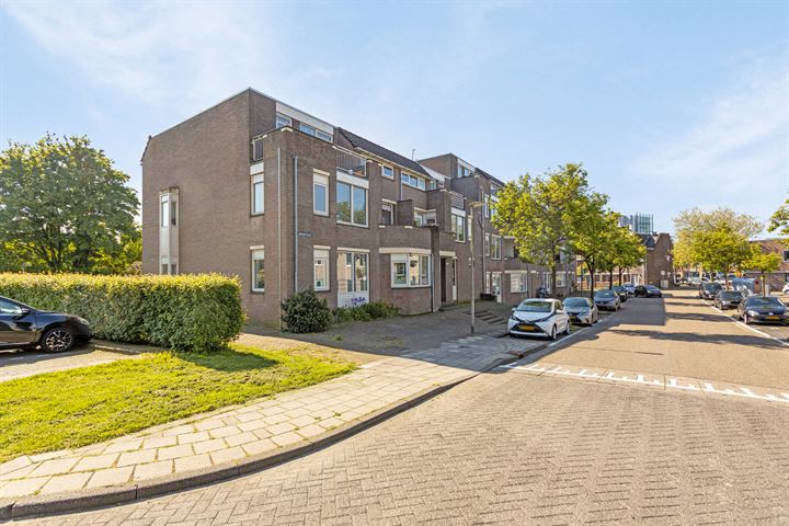 Bekijk foto 17 van Jisperstraat 34