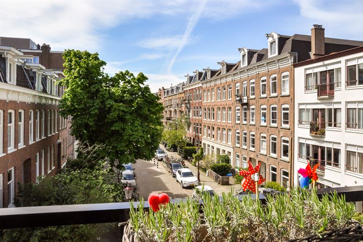 View photo 8 of Burmandwarsstraat 57