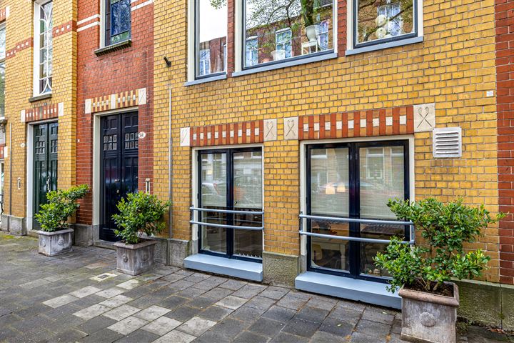 View photo 3 of H.W. Mesdagstraat 22