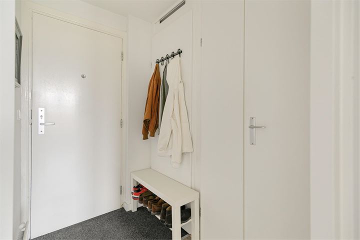 View photo 12 of Tjerk Hiddes de Vriesstraat 19-2