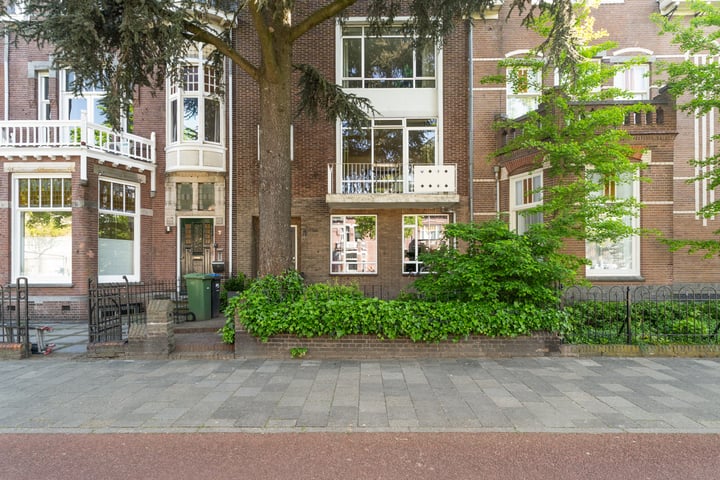 Bekijk foto 4 van Prins Bernhardstraat 9