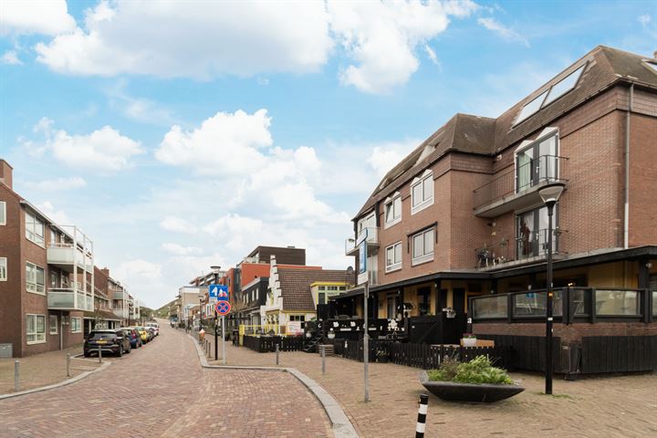 Bekijk foto 15 van de Zwaanstraat 30