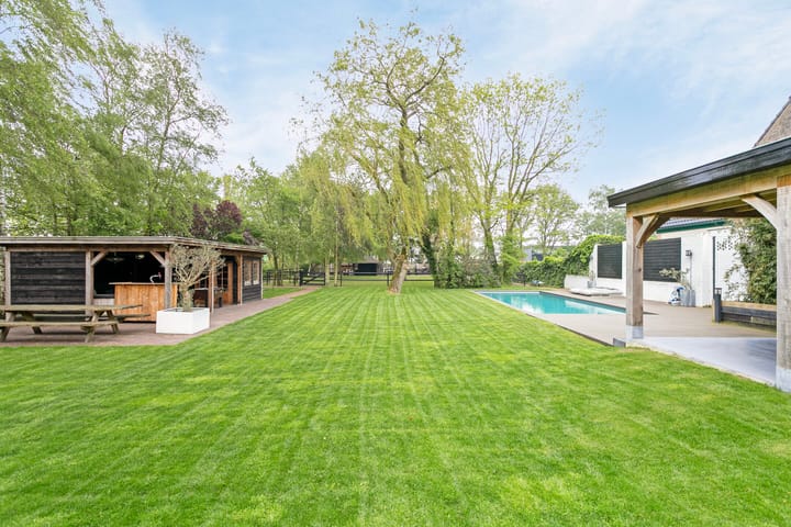 Foto 2 van Huijbergseweg 101