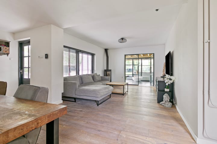 Foto 13 van Huijbergseweg 101