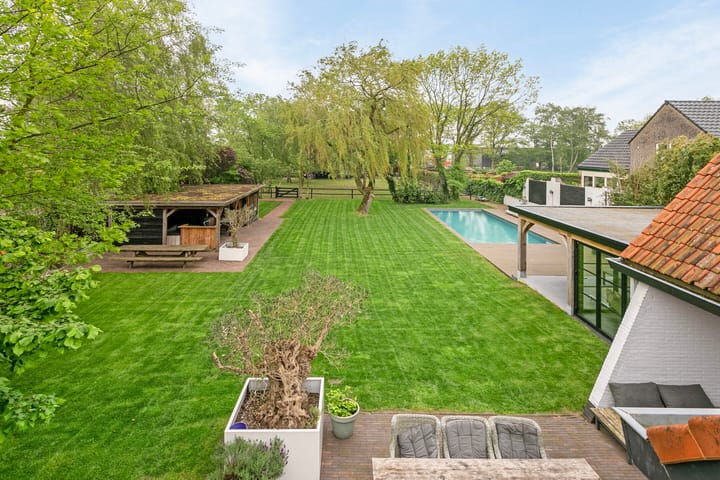 Foto 33 van Huijbergseweg 101