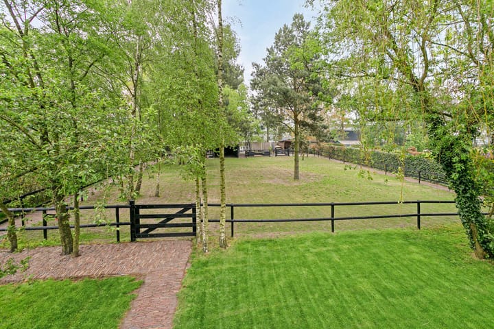 Foto 34 van Huijbergseweg 101