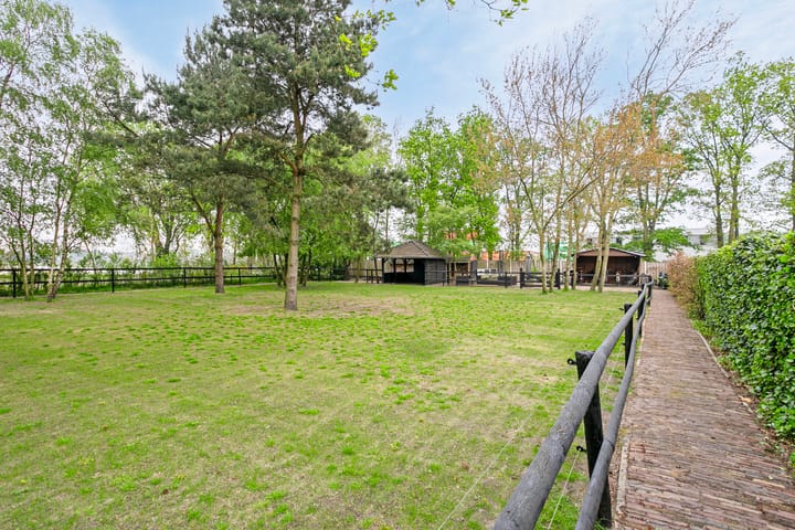 Foto 35 van Huijbergseweg 101