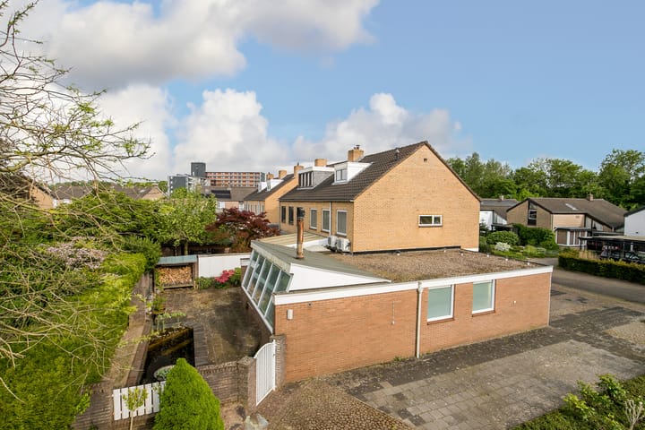 Foto 5 van Metternichstraat 10