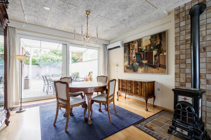 Foto 11 van Metternichstraat 10