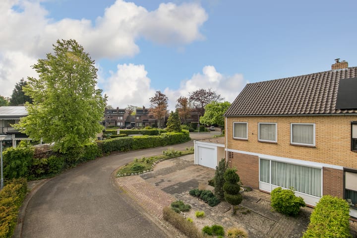 Foto 41 van Metternichstraat 10