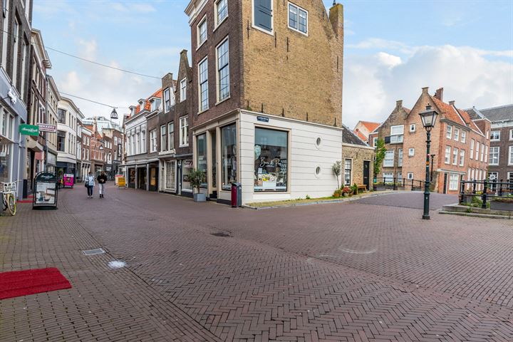 Bekijk foto 33 van Kleine Spuistraat 2