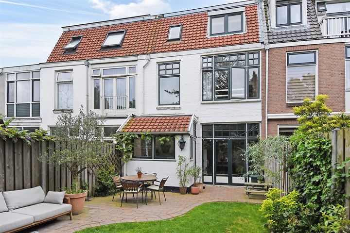 View photo 17 of Ottoburgstraat 13