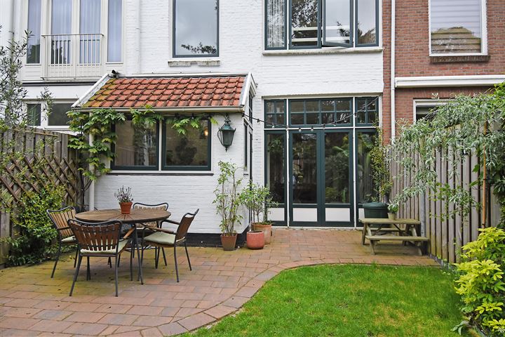 View photo 19 of Ottoburgstraat 13