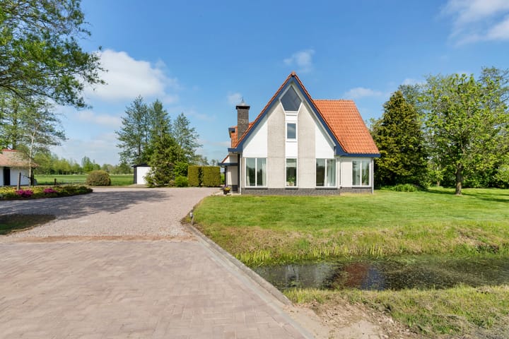 Foto 8 van Doezumerwei 1