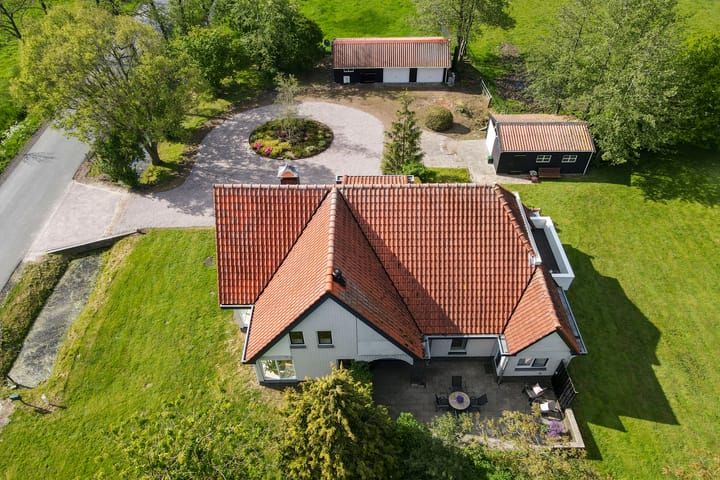 Foto 5 van Doezumerwei 1