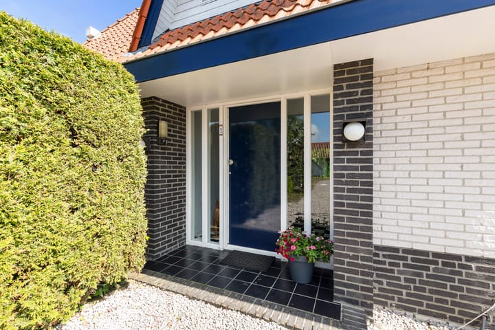 Foto 11 van Doezumerwei 1