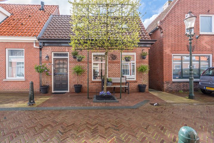 View photo 9 of Solwerderstraat 86