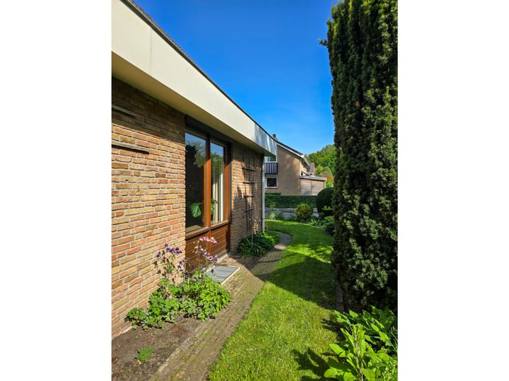 Foto 83 van Jean Louis Pisuissestraat 8