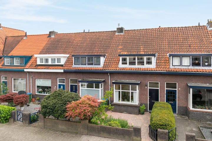 Bekijk foto 4 van Nuijtsstraat 51