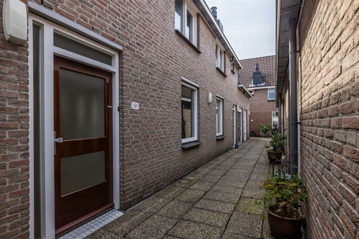 View photo 24 of Sint Teunisstraat 29-D