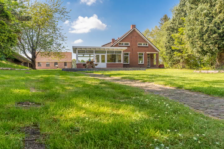 Foto 1 van Veerlaan 2