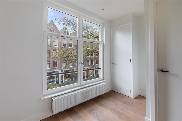 View photo 10 of Czaar Peterstraat 138-2