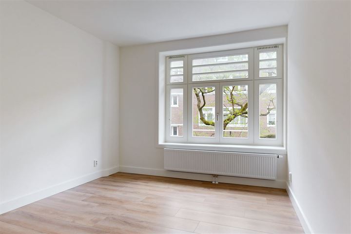 Bekijk foto 11 van Berkelstraat 8-2