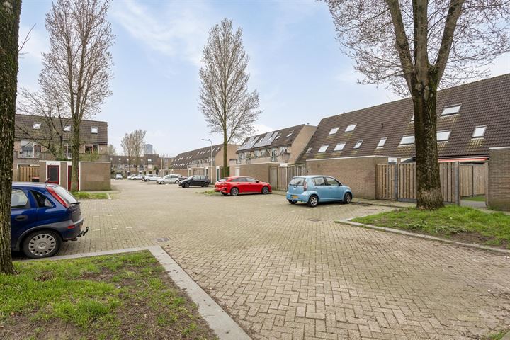 Bekijk foto 34 van IJskelderstraat 18