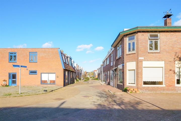 Bekijk foto 19 van Oranjestraat 49