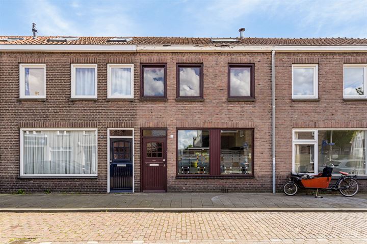 Bekijk foto 1 van Balistraat 8