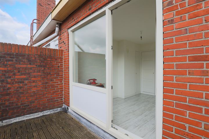 Bekijk foto 36 van Celebesstraat 10-B